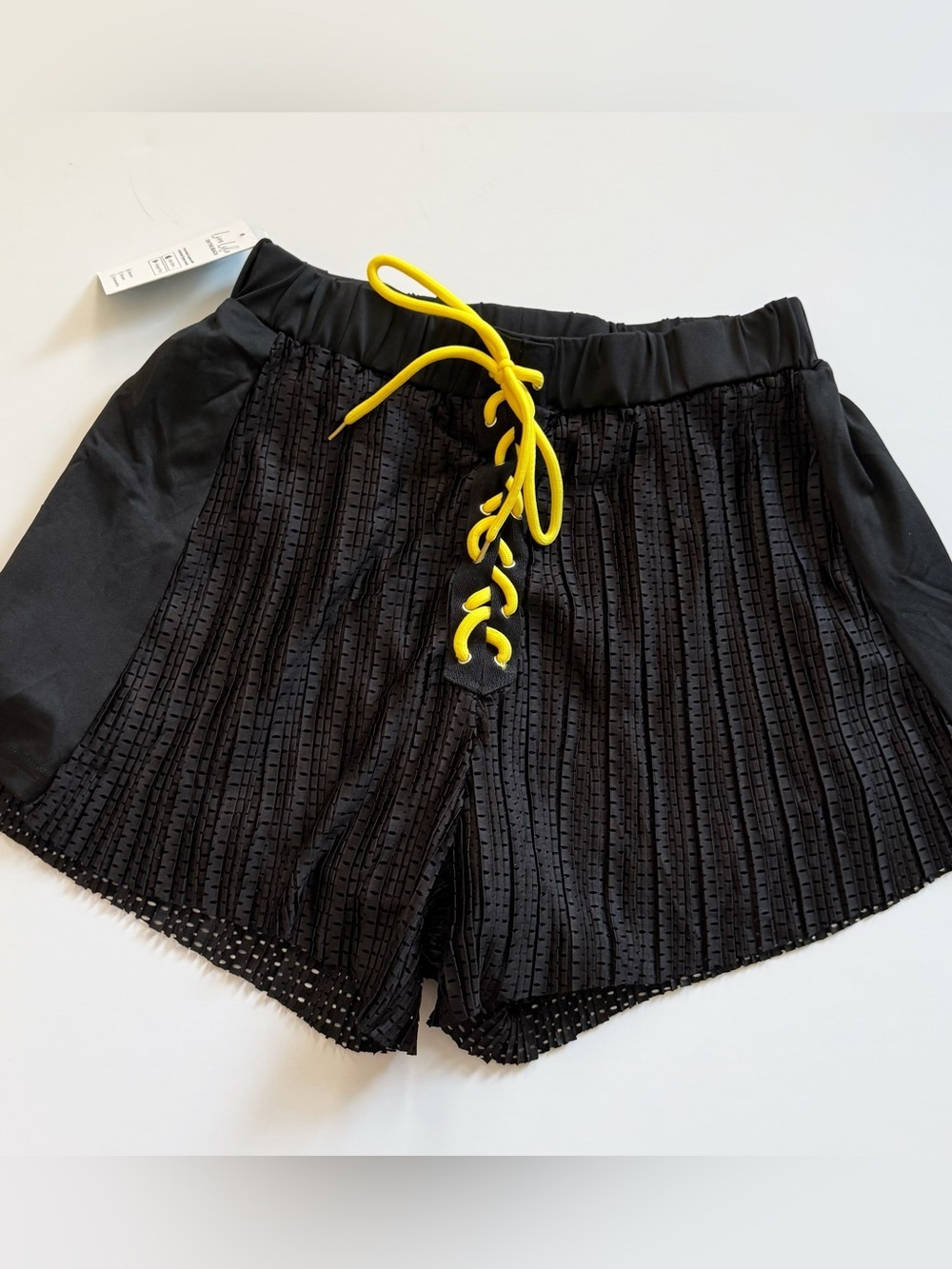 3 for $20 Cupshe Black Lace-Up Front Wide Leg Shorts M Medium NWT
